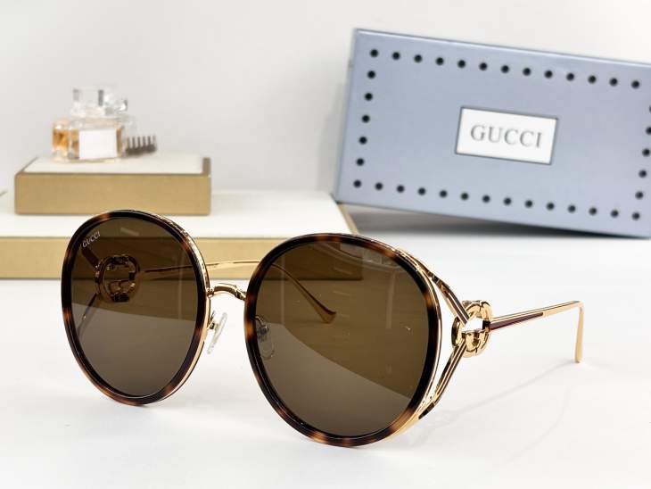 Picture of Gucci Sunglasses _SKUfw79721626fw
